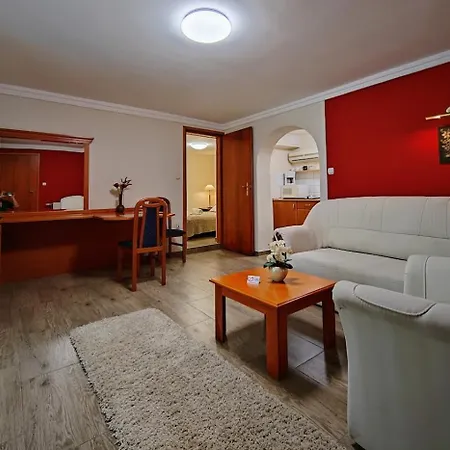 Heviz Apartman Heviz * Heviz
