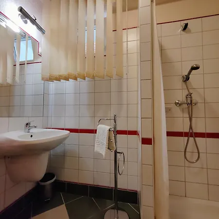 Apartment Heviz Apartman Heviz *