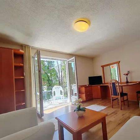 Apartment Heviz Apartman Heviz