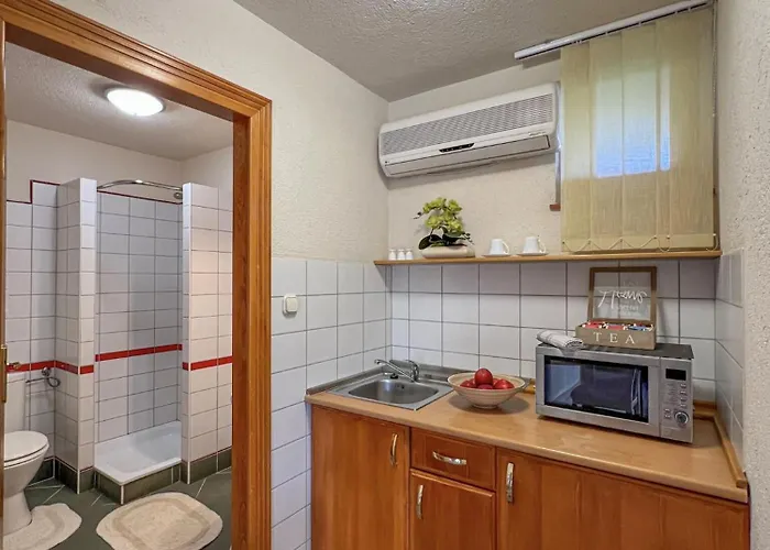 Heviz Apartman Heviz * Heviz